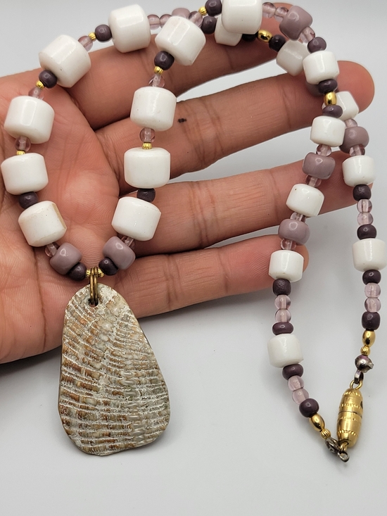 Jewelry - Handmade White & Mauve Beaded Necklace with Textured Pendant